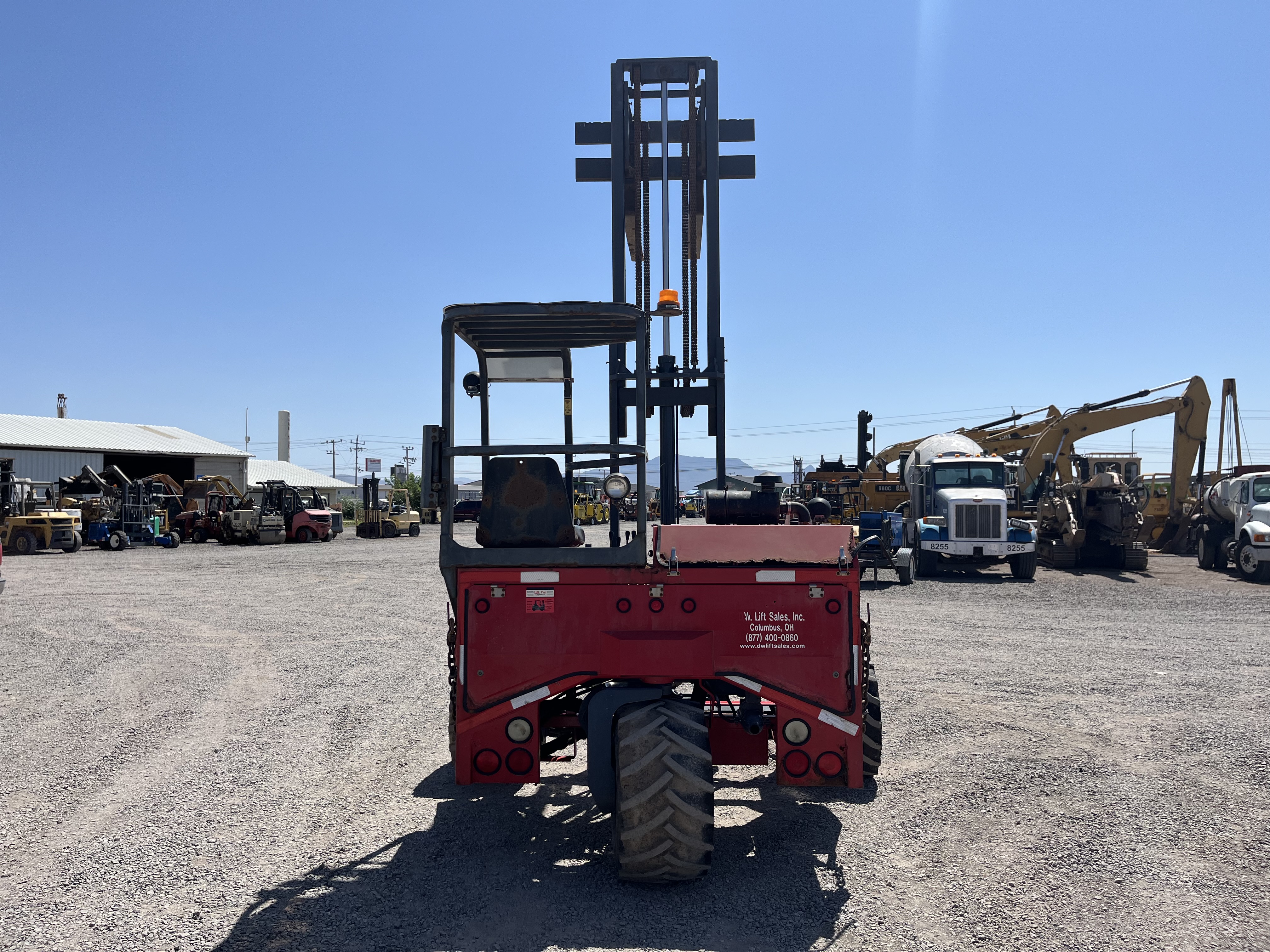 ./imagenes/INVOICE/2019/17233/MONTACARGAS MOFFETT M5500 (5).JPG